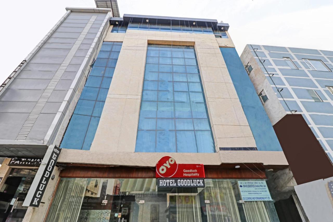 Airport Hotel Goodluck Új-Delhi Kültér fotó
